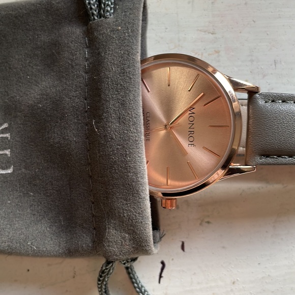 Monroe Classique Watch Sunburt Solerose - Picture 3 of 3